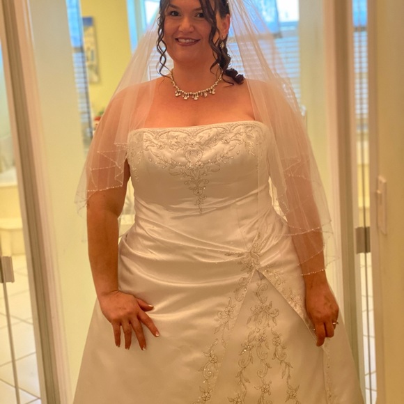 Meet your Posher, Rosemary - Picture 3 of 11